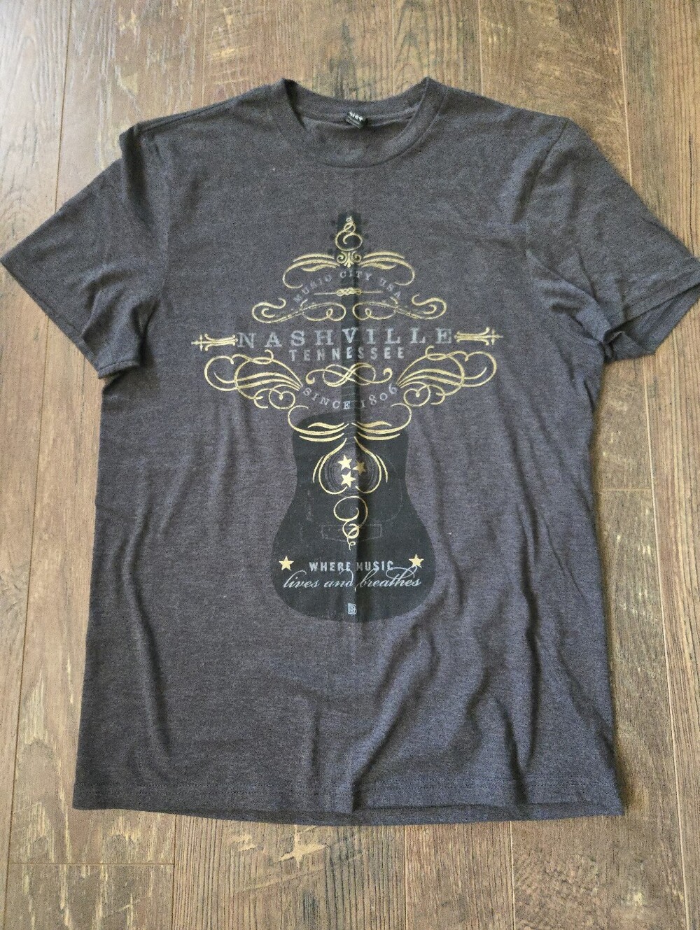 Small Nashville Tee